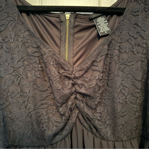 ✨torrid black lace chiffon zipper back babydoll top✨ - Picture 2 of 9